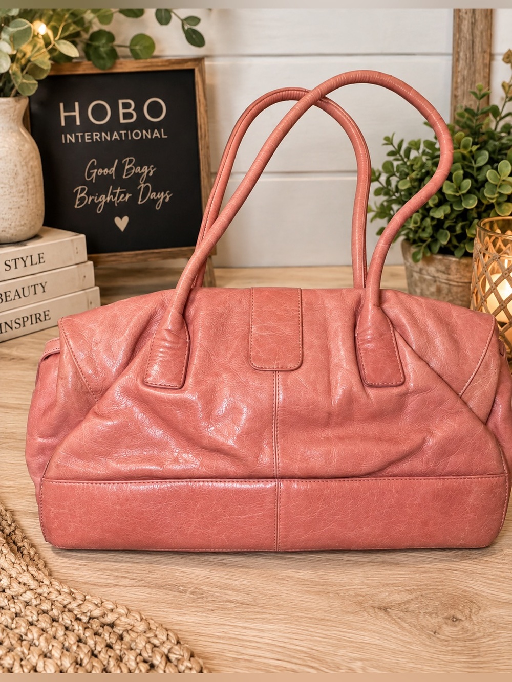 HOBO International Coral Pink Genuine Leather Satchel Shoulder Bag - Picture 3 of 3